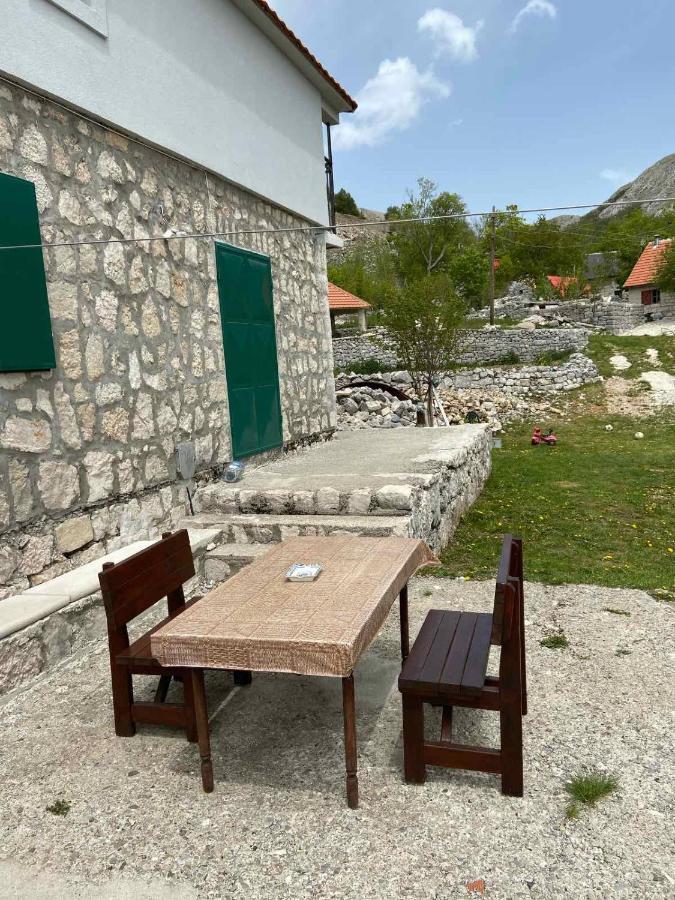 Guest House Markovic Lovcen Cetinje Extérieur photo